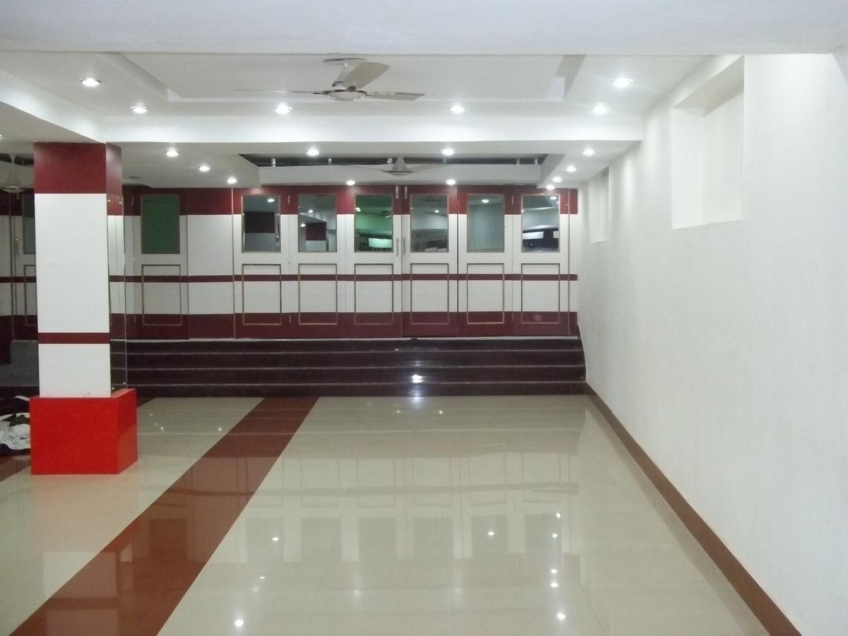 Hotel Tribhuvan Ranchi Exterior photo